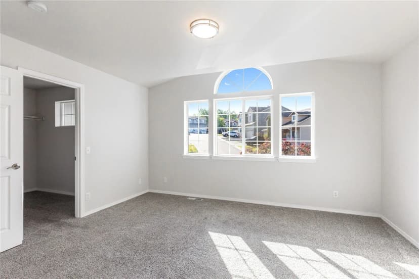 Property photo for 6801 36th Street Ne, Marysville photo 16