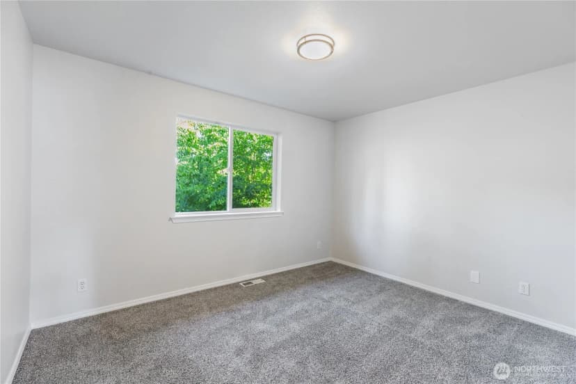 Property photo for 6801 36th Street Ne, Marysville photo 25