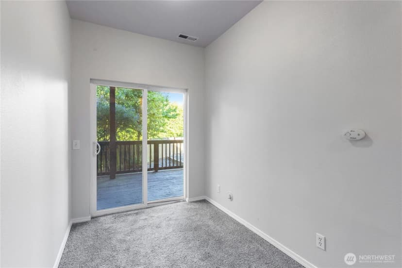 Property photo for 6801 36th Street Ne, Marysville photo 34