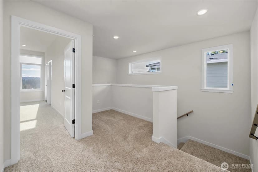 Property photo for 17542 Ne Midnight Sun Loop, Poulsbo photo 15