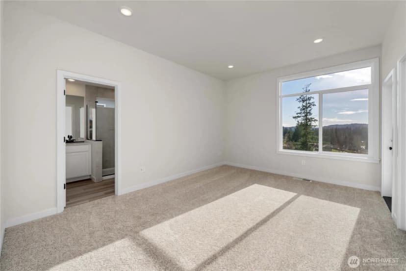 Property photo for 17542 Ne Midnight Sun Loop, Poulsbo photo 16
