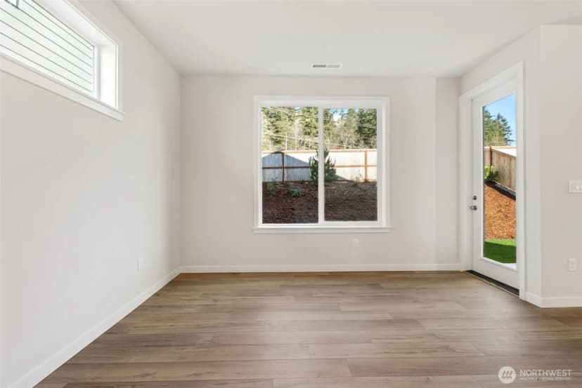 Property photo for 2092 Ne Norseman Way, Poulsbo photo 11