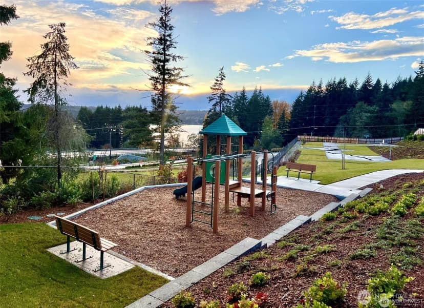 Property photo for 2092 Ne Norseman Way, Poulsbo photo 31