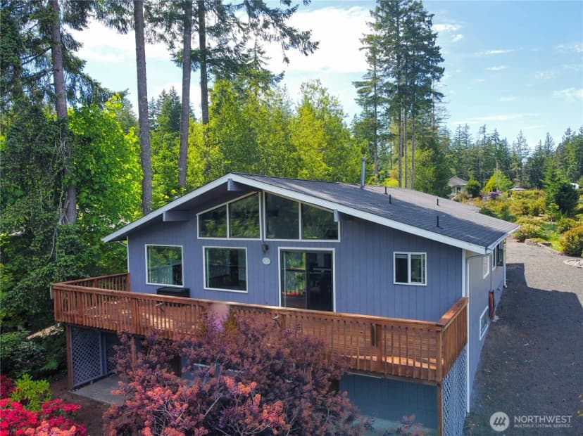 Property photo for 161 E Connemara Way, Shelton photo 2