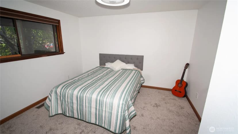 Property photo for 161 E Connemara Way, Shelton photo 24