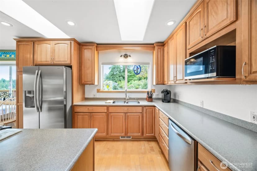 Property photo for 16618 11th Avenue Nw, Lakebay photo 7