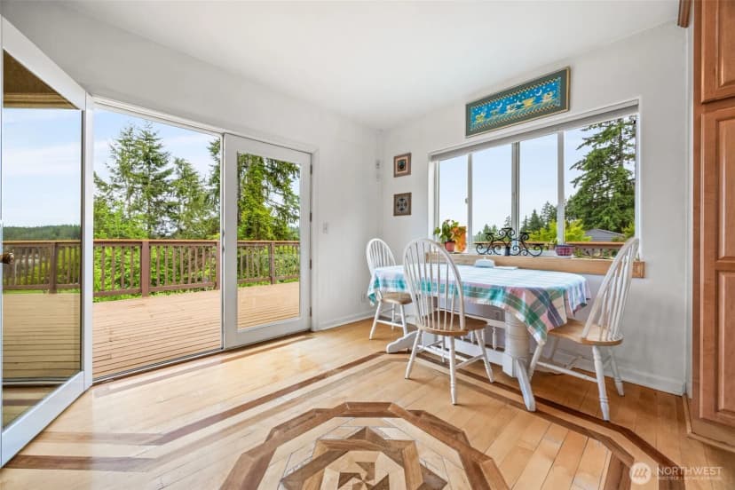 Property photo for 16618 11th Avenue Nw, Lakebay photo 6