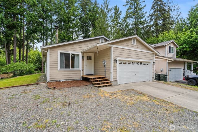 Property photo for 18822 Rampart Drive Se, Yelm
