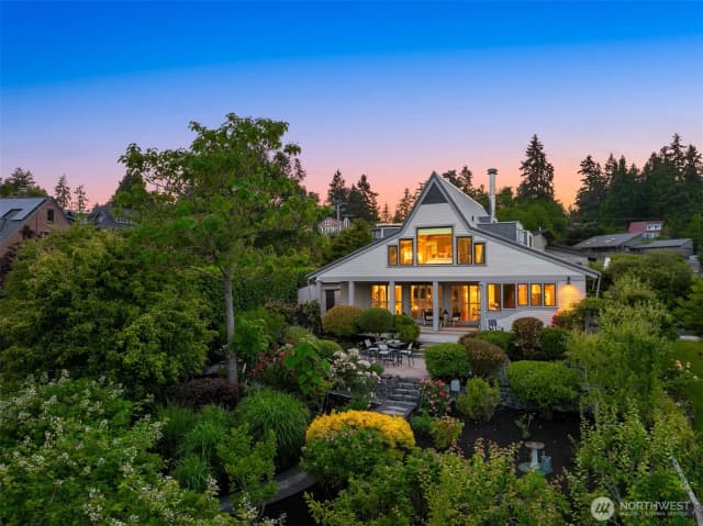 Property photo for 1237 Hawley Way Ne, Bainbridge Island