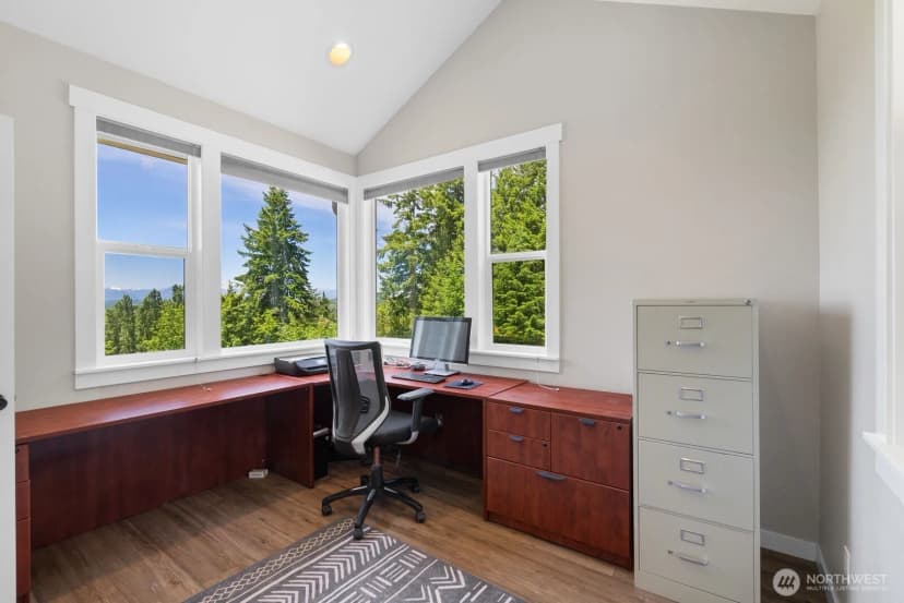 Property photo for 5675 E Hillcrest Drive, Port Orchard photo 20