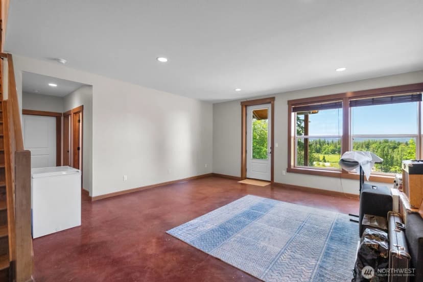 Property photo for 5675 E Hillcrest Drive, Port Orchard photo 35