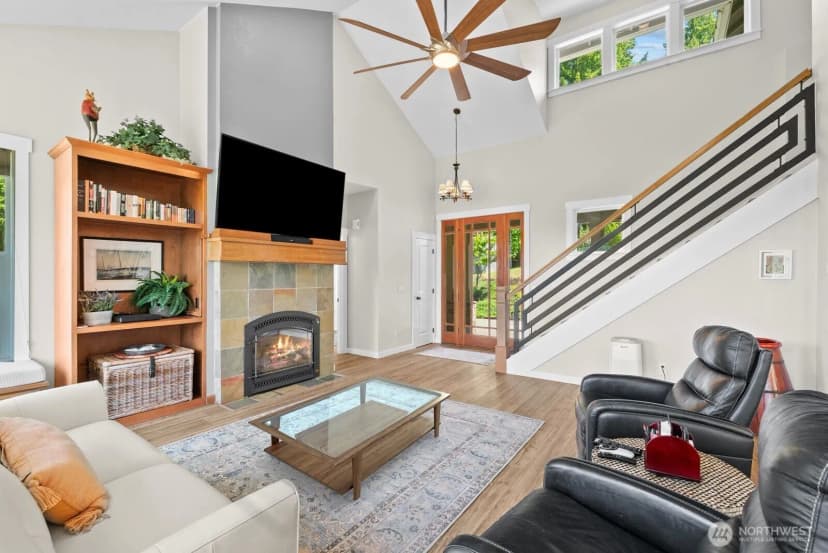 Property photo for 5675 E Hillcrest Drive, Port Orchard photo 10