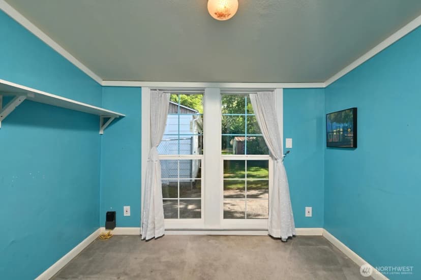Property photo for 327 Ne 90th Street, Seattle photo 16