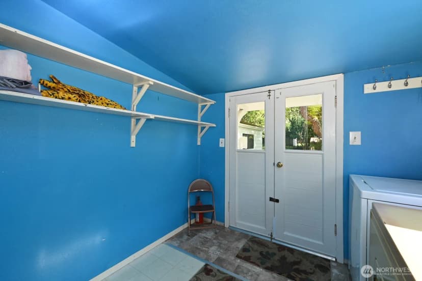 Property photo for 327 Ne 90th Street, Seattle photo 12