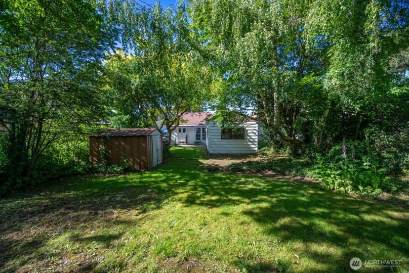 Property photo for 327 Ne 90th Street, Seattle photo 21