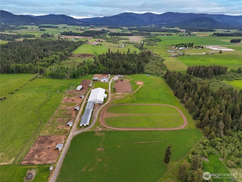 Property photo for 4988 Wallbridge Road, Deer Park