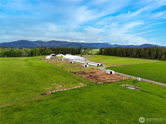 Property photo for 4988 Wallbridge Road, Deer Park photo 4