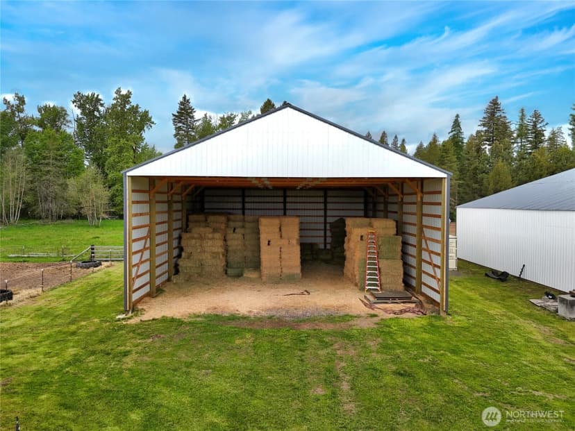Property photo for 4988 Wallbridge Road, Deer Park photo 17