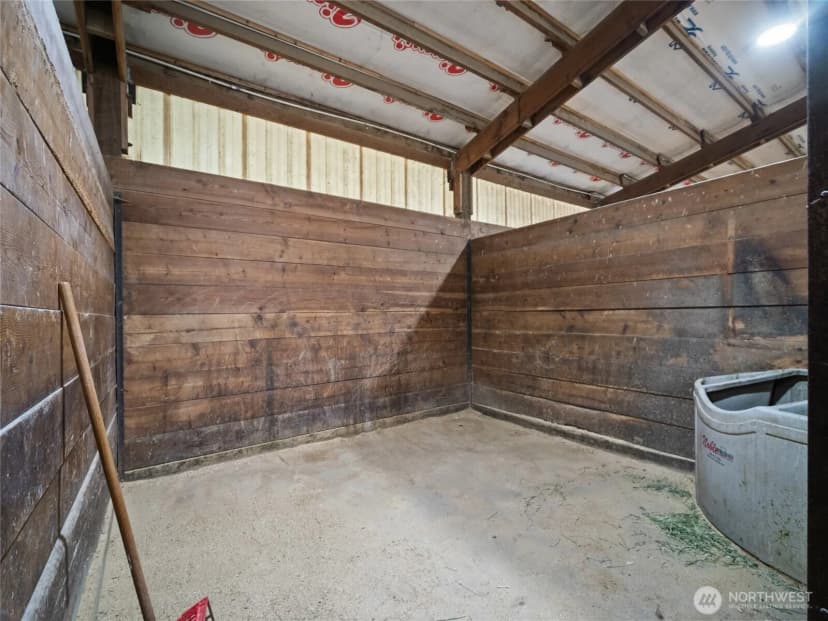 Property photo for 4988 Wallbridge Road, Deer Park photo 14