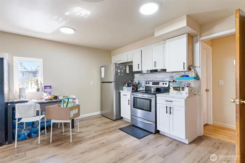 Property photo for 7919 37th Avenue S, Seattle photo 13