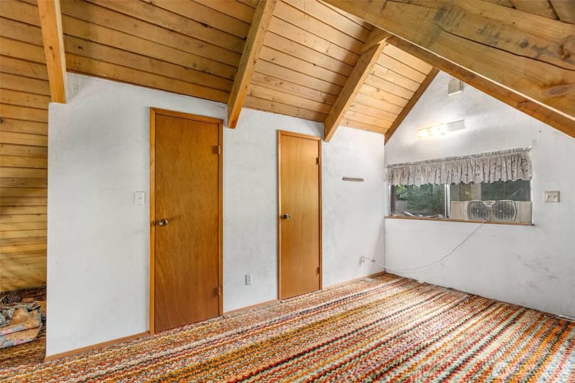 Property photo for 60 E Olde Lyme Road, Shelton photo 14