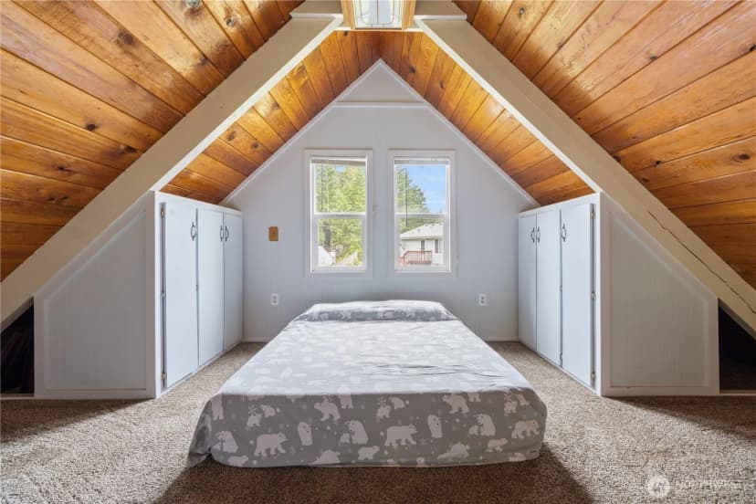 Property photo for 70 E Park Drive, Shelton photo 11
