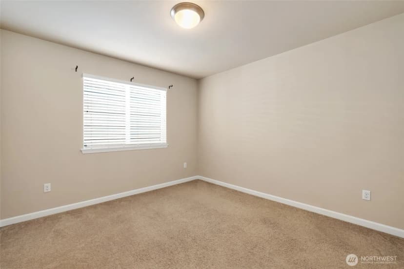 Property photo for 7609 Columbia Way Ne, Lacey photo 23