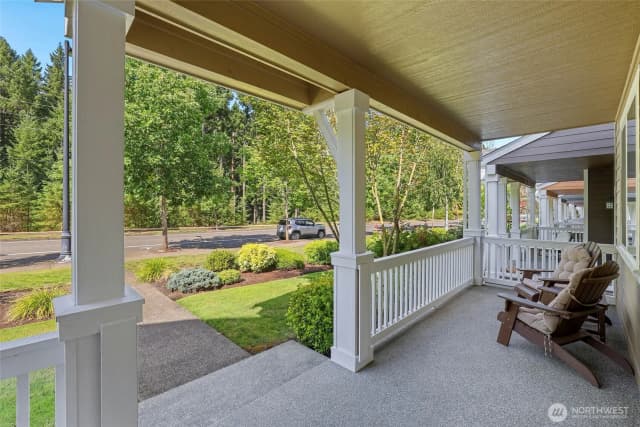 Property photo for 7609 Columbia Way Ne, Lacey photo 2