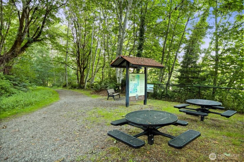 Property photo for 7609 Columbia Way Ne, Lacey photo 39
