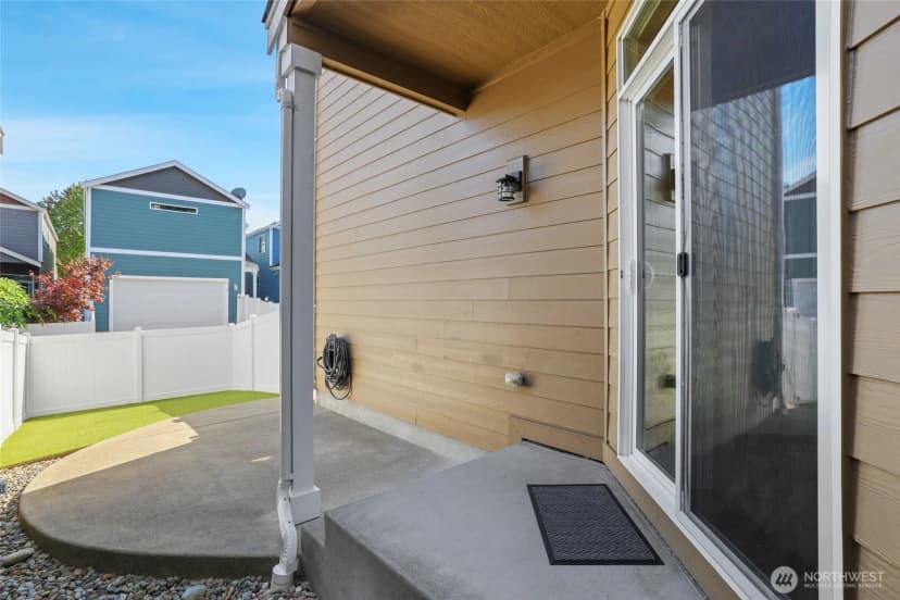 Property photo for 7609 Columbia Way Ne, Lacey photo 27