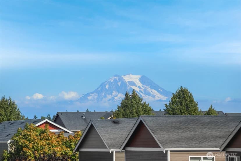 Property photo for 7609 Columbia Way Ne, Lacey photo 16