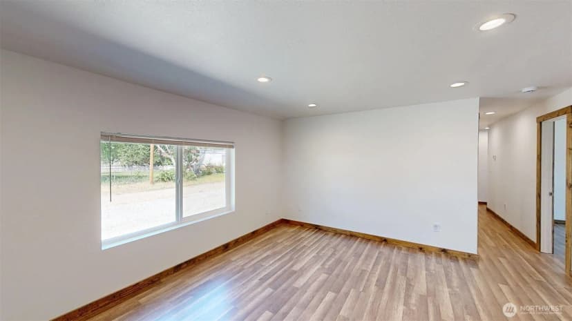 Property photo for 40 Utke Lane, Omak photo 9