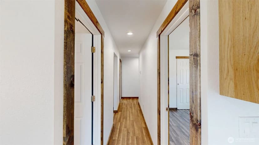 Property photo for 40 Utke Lane, Omak photo 19