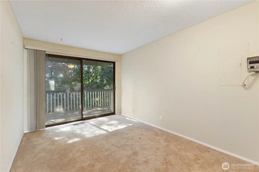 Property photo for 24727 12th Avenue S, Des Moines photo 20