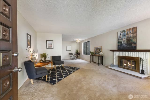 Property photo for 24727 12th Avenue S, Des Moines photo 4