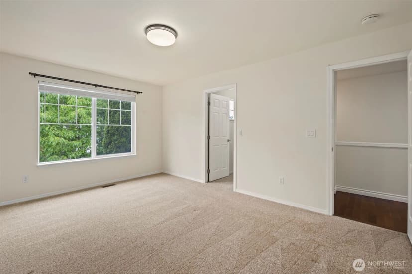 Property photo for 10129 224th Ave Ne, Redmond photo 15