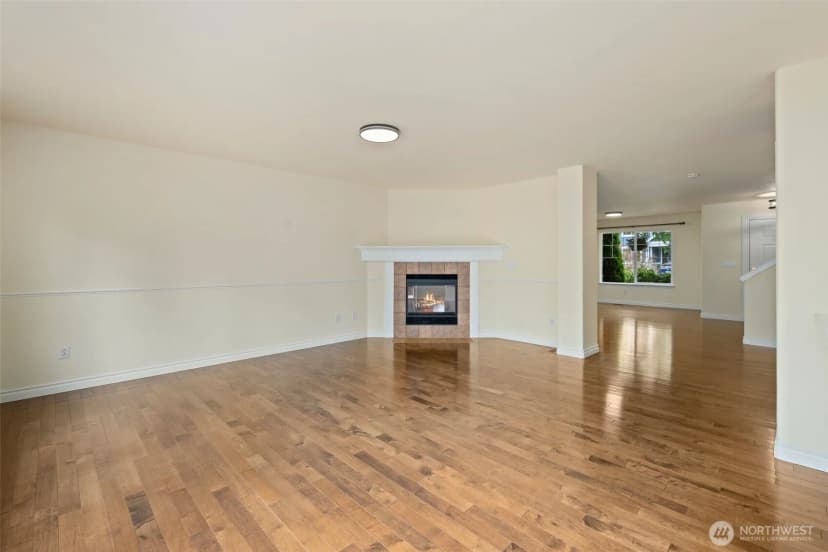 Property photo for 10129 224th Ave Ne, Redmond photo 6