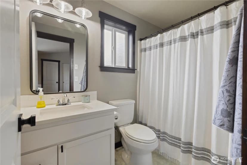 Property photo for 4526 Shantel Street, Mount Vernon photo 21