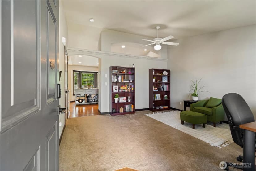 Property photo for 4526 Shantel Street, Mount Vernon photo 2