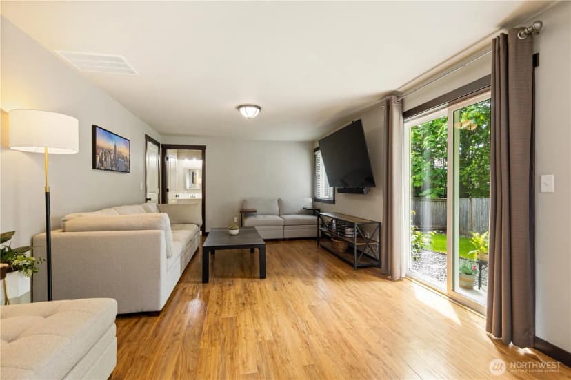 Property photo for 4526 Shantel Street, Mount Vernon photo 15