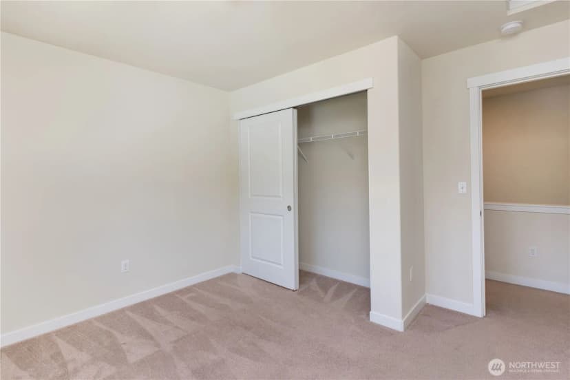 Property photo for 2433 192nd Pl Sw, Lynnwood photo 14