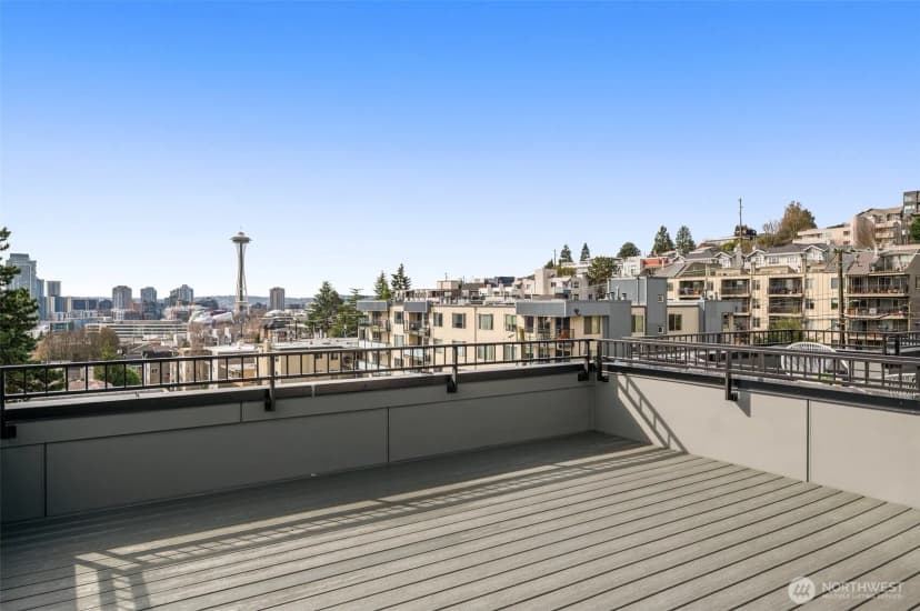 Property photo for 564 Lee Street, Seattle photo 28