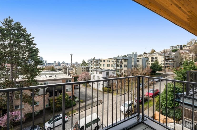 Property photo for 564 Lee Street, Seattle photo 21