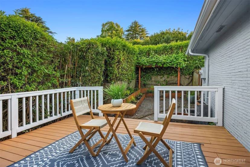 Property photo for 3301 S Day Street, Seattle photo 20