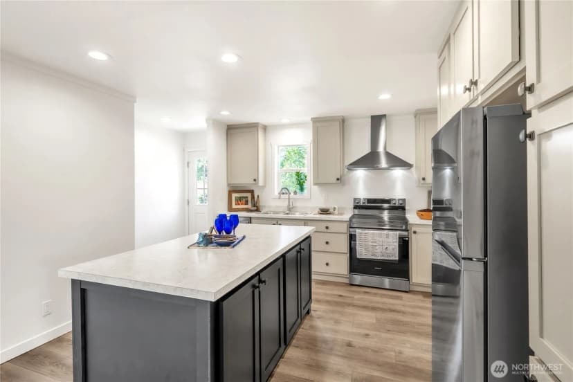 Property photo for 30 E Skookum Place, Shelton photo 14
