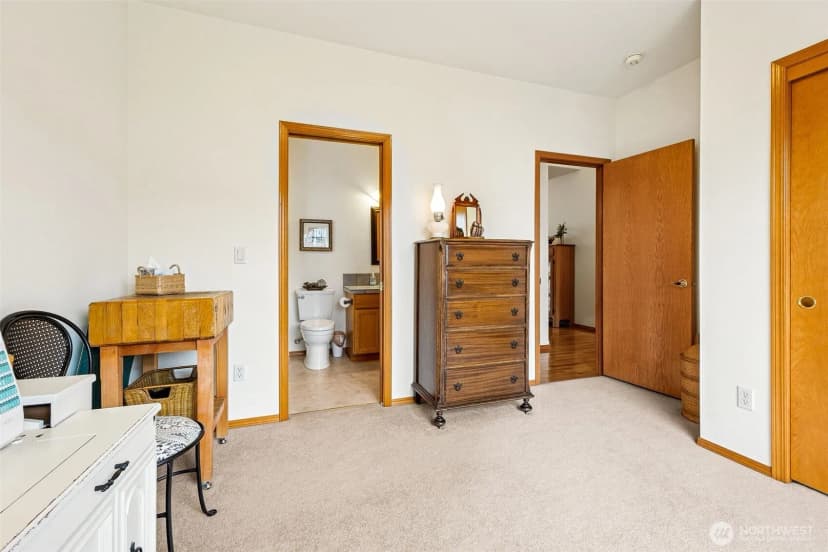 Property photo for 17105 139th Avenue E, Puyallup photo 4