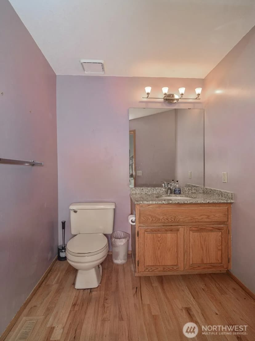 Property photo for 904 187th Place Sw, Lynnwood photo 8