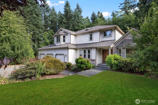 Property photo for 904 187th Place Sw, Lynnwood photo 2