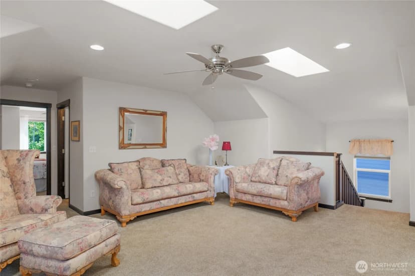 Property photo for 431 Timberland Loop, Mount Vernon photo 18