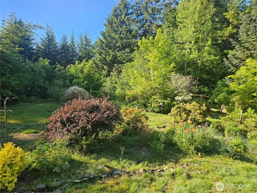 Property photo for 118 Foxglove Lane, Morton photo 12